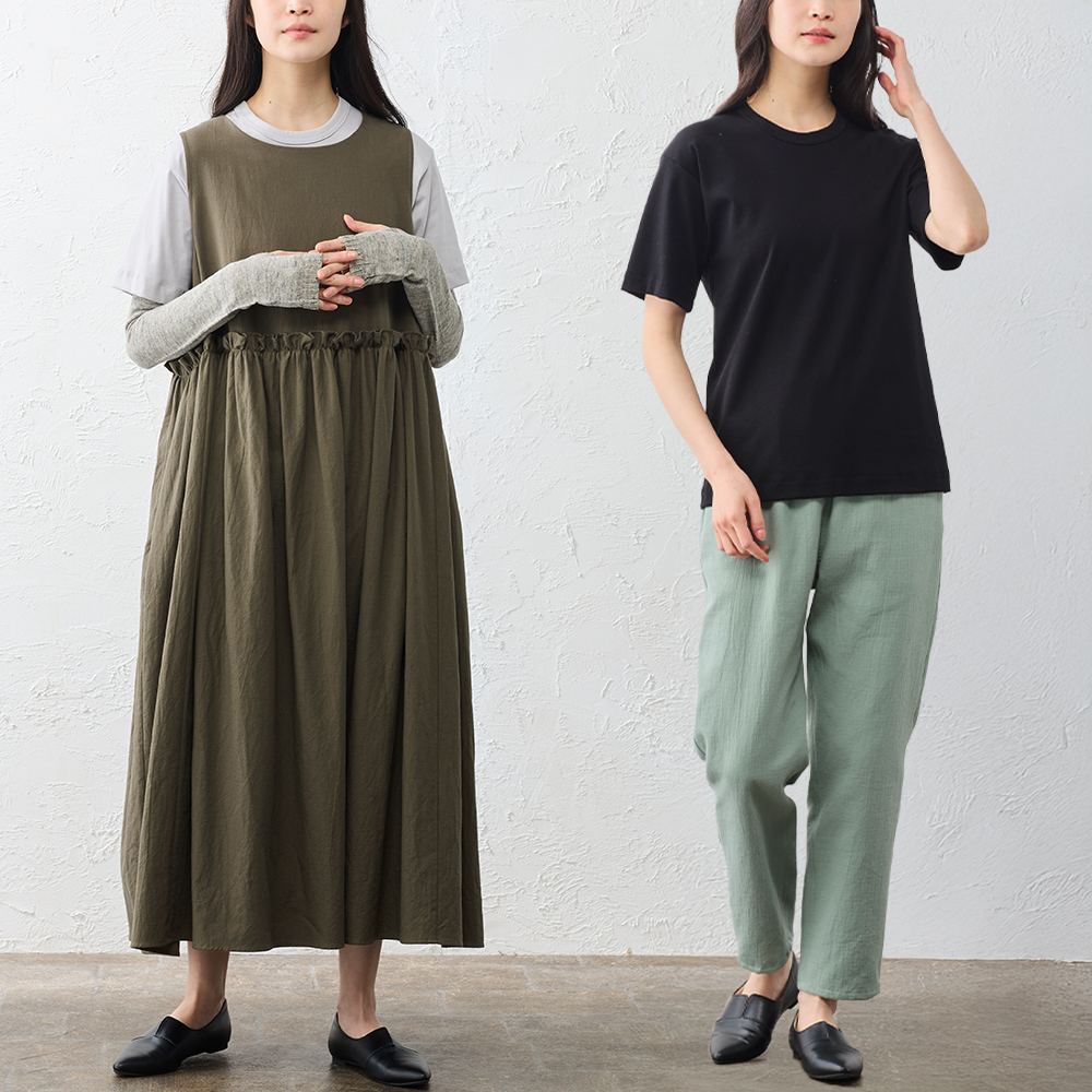 モックネックカットソー